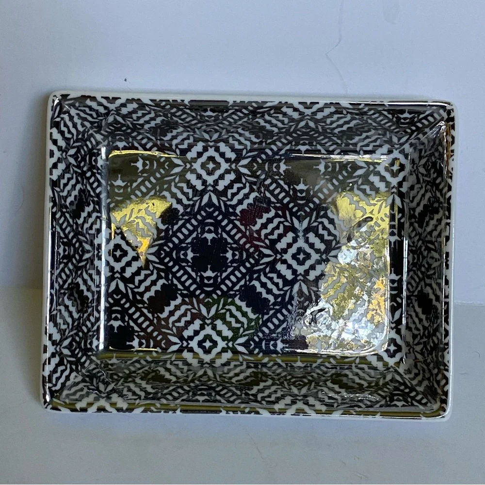J. Crew Ceramic Trinket Dish Jewelry Organizer Silver EUC Men’s Women’s keys 5.5